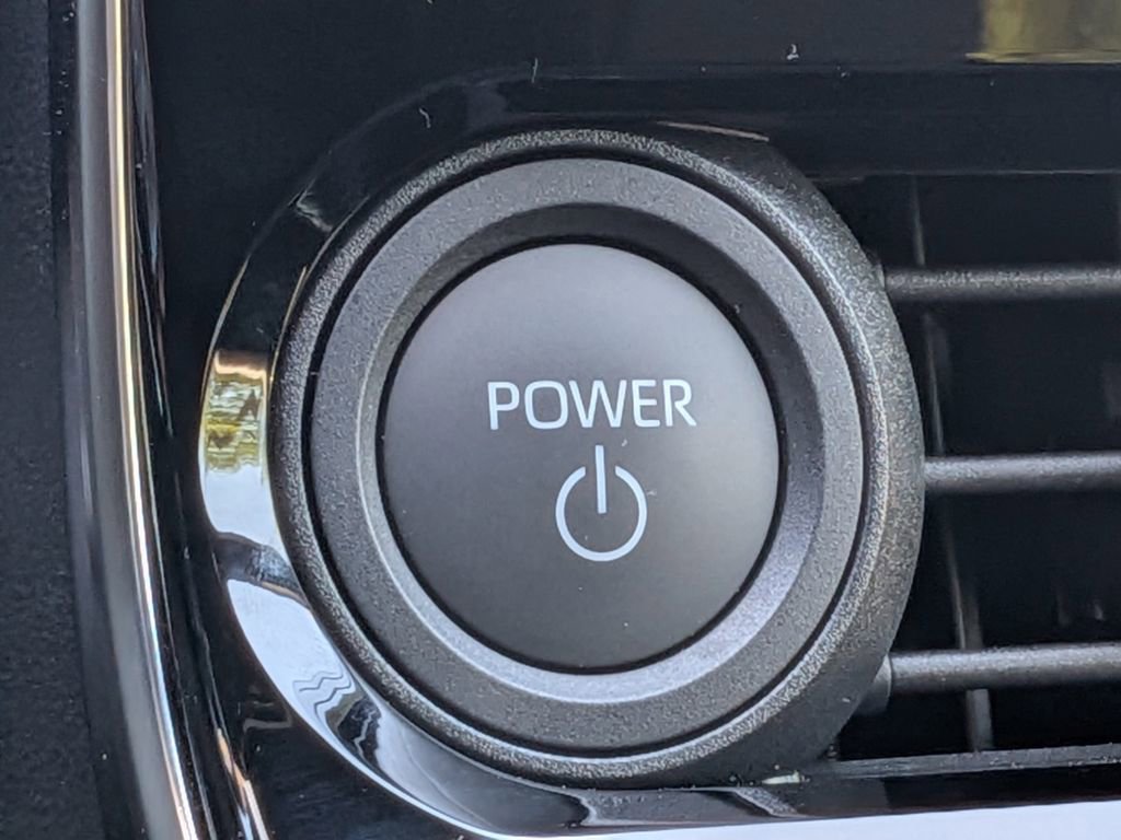 Used 2023 Subaru Solterra AWD image 35