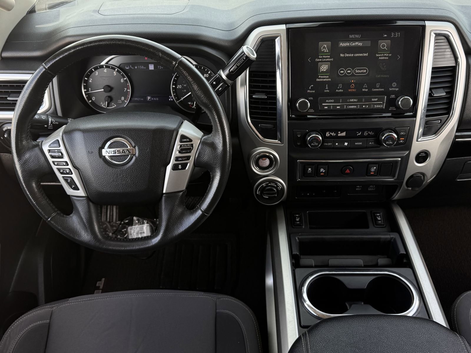 Used 2020 Nissan Titan SV w/ SV Convenience Package image 14