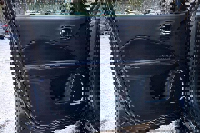 Used 2020 Jeep Compass Latitude w/ Cold Weather Group image 21