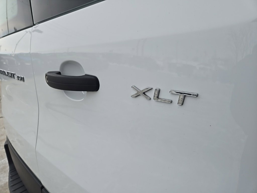 Used 2023 Ford Transit 350 XLT image 20