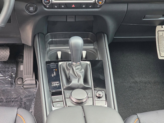 New 2025 MAZDA CX-50 AWD 2.5 Turbo w/ Weather Package image 14