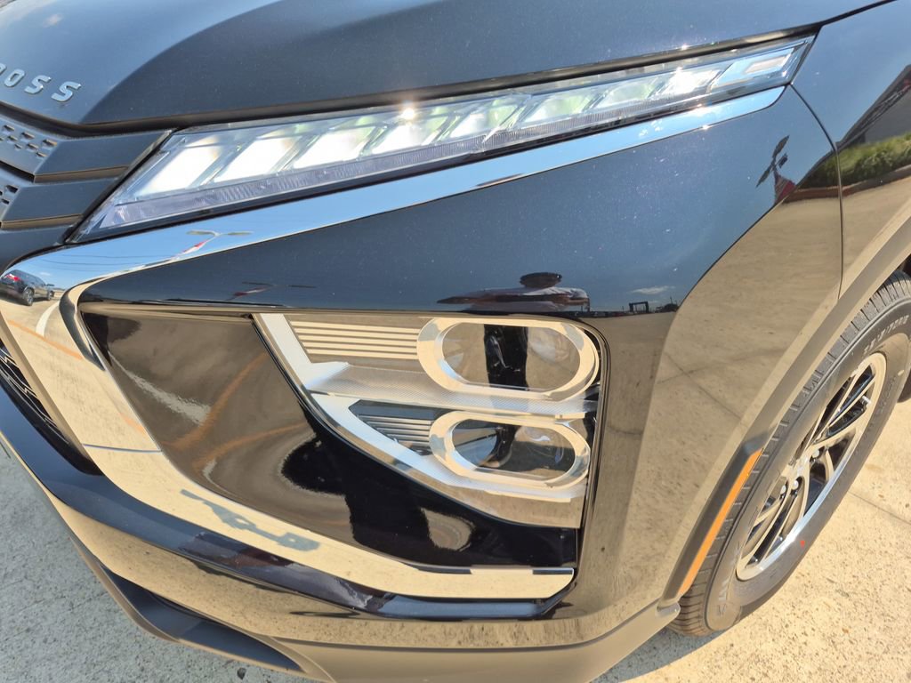 Used 2025 Mitsubishi Eclipse Cross ES image 29