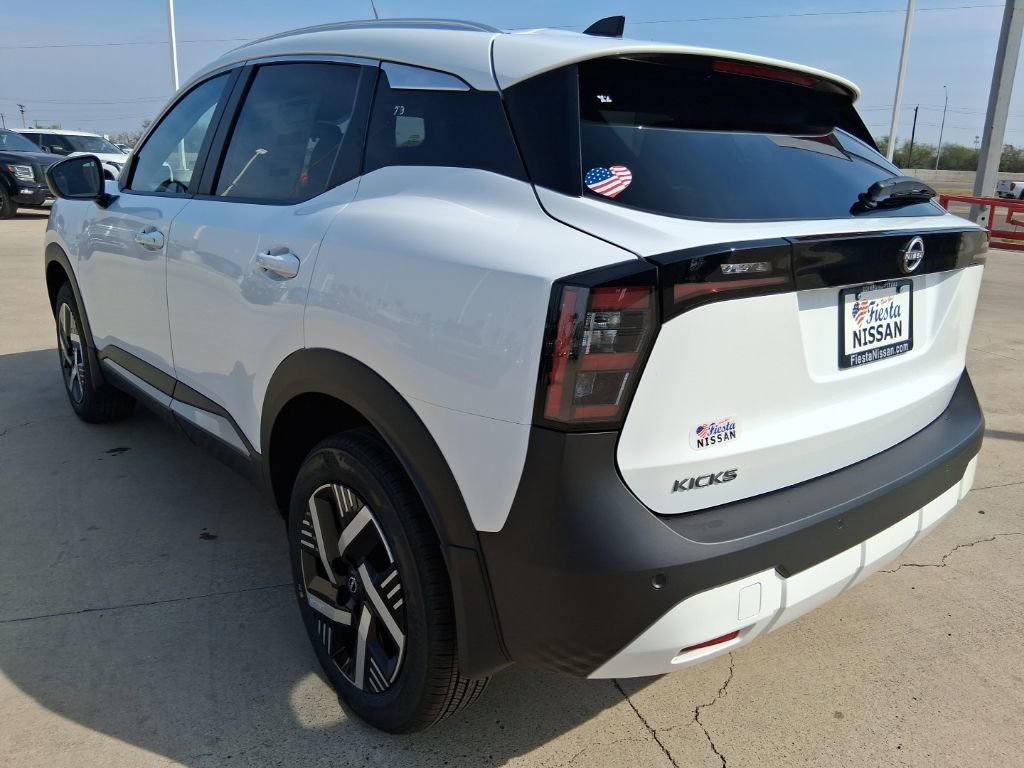 New 2026 Nissan Kicks SV image 4