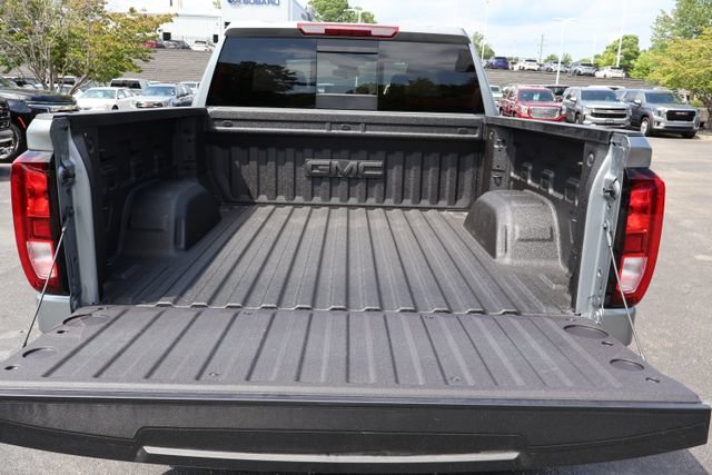 New 2026 GMC Sierra 1500 SLE w/ Preferred Package AWD/4WD image 22