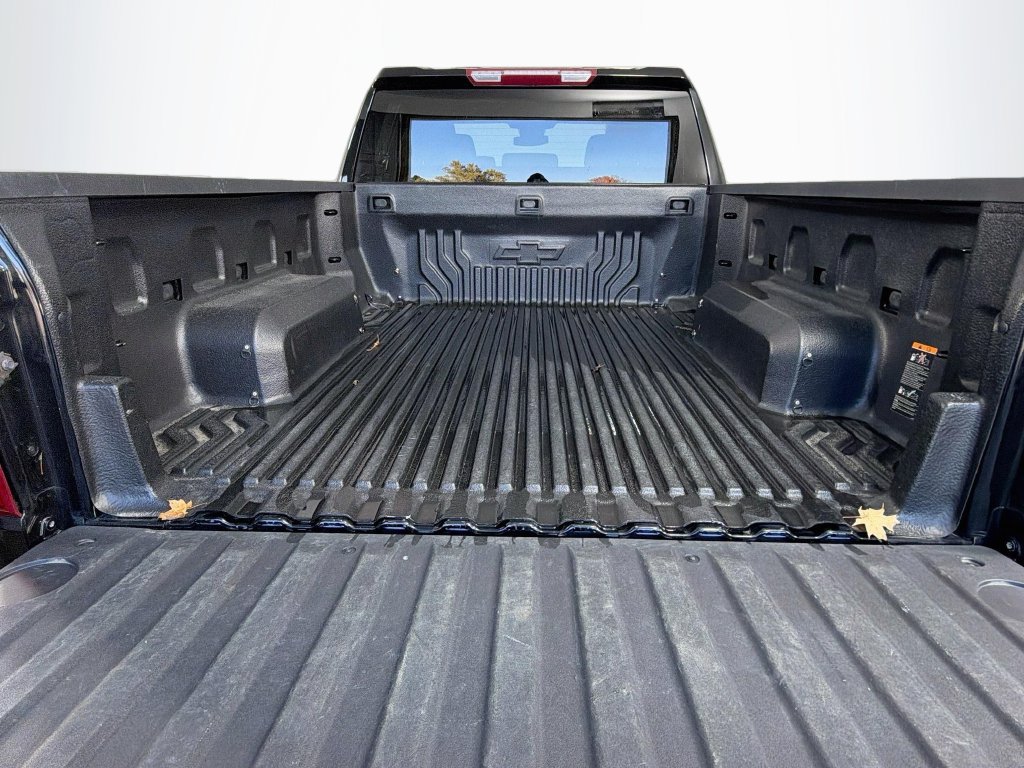 Used 2025 Chevrolet Silverado 1500 RST AWD/4WD image 25