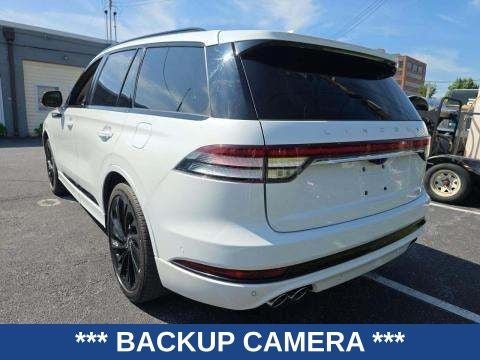 Used 2023 Lincoln Aviator Reserve w/ Equipment Group 201A AWD/4WD image 3
