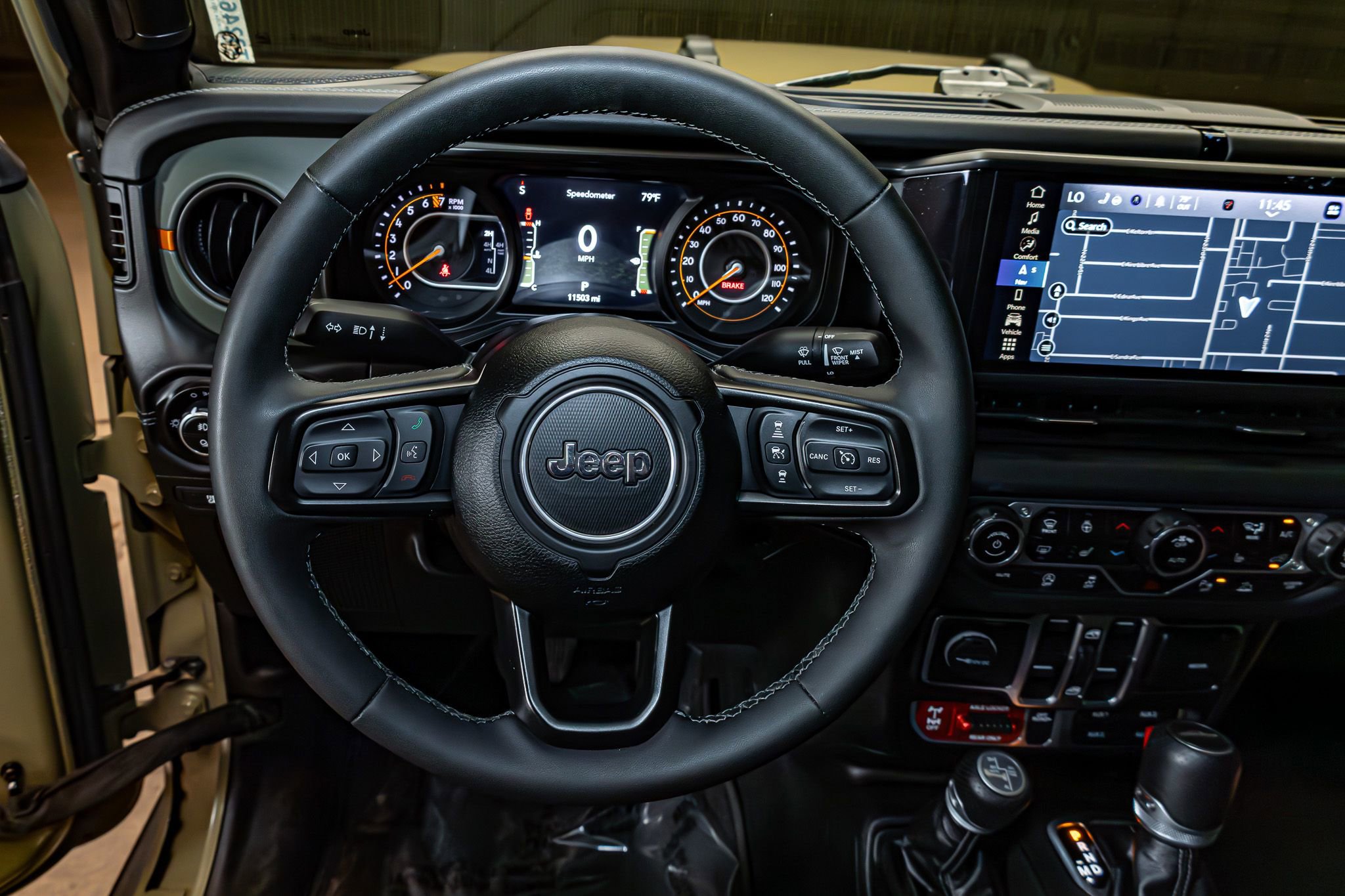 Used 2025 Jeep Gladiator Mojave image 19