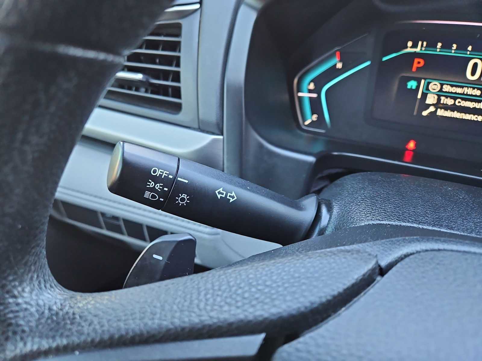 Used 2020 Honda Odyssey LX image 27