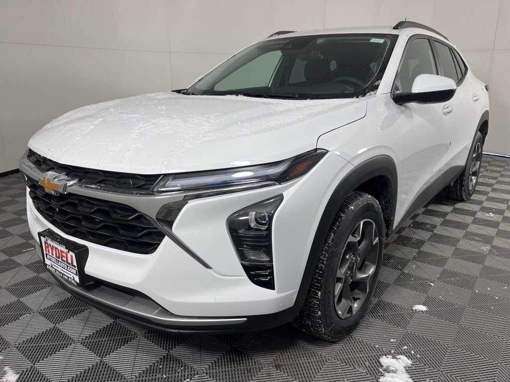 New 2026 Chevrolet Trax LT w/ Driver Confidence Package image 12