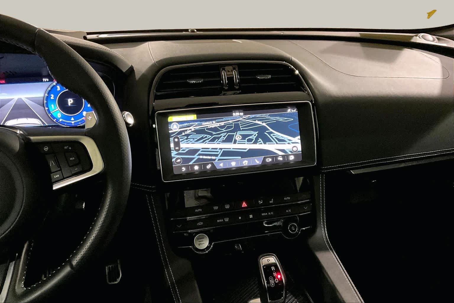 Used 2020 Jaguar F-PACE SVR AWD/4WD image 6