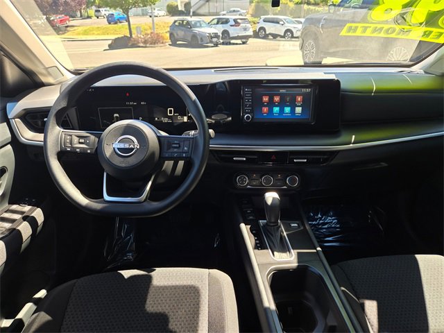 Used 2025 Nissan Kicks S image 19