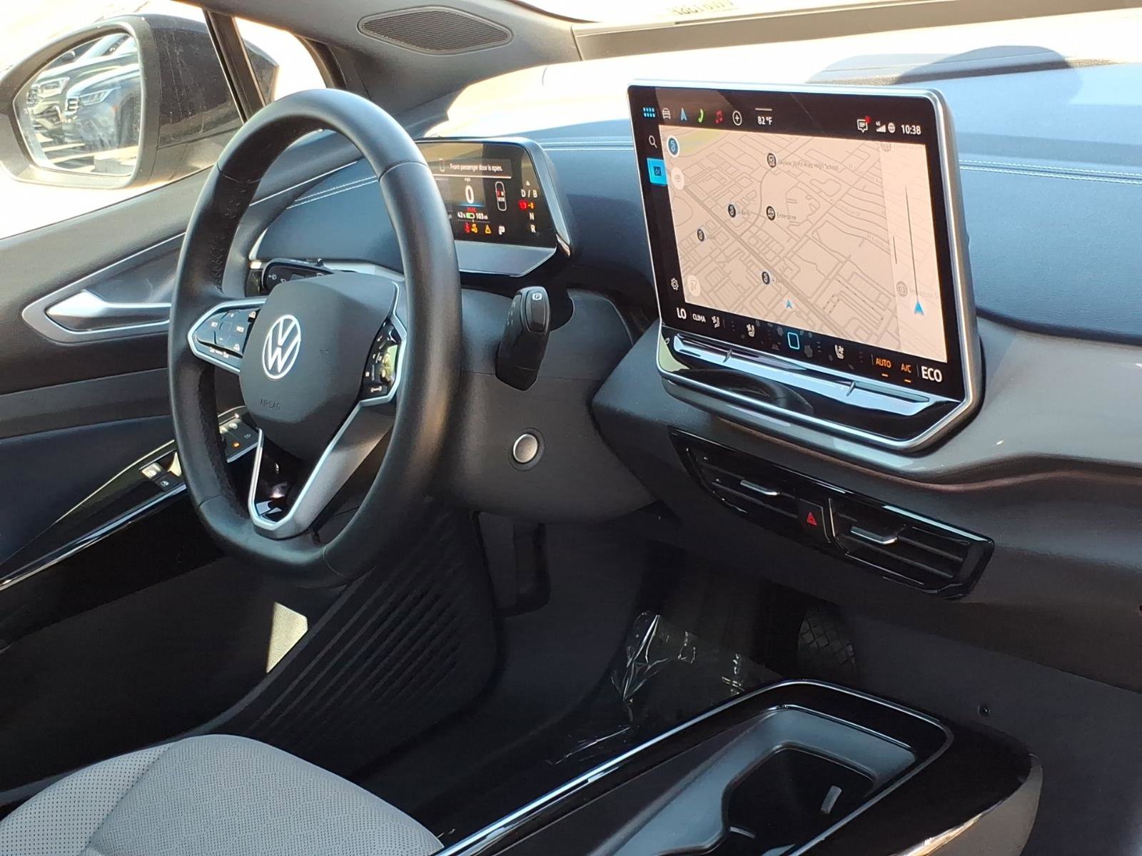 Certified 2025 Volkswagen ID.4 Pro S w/ ID.4 Black Package image 12