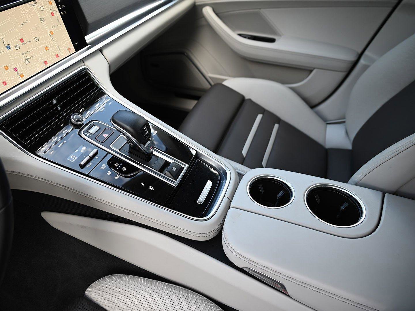 Used 2023 Porsche Panamera GTS image 48