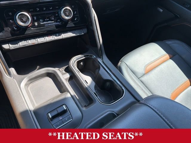 Used 2024 GMC Sierra 2500 AT4 image 21