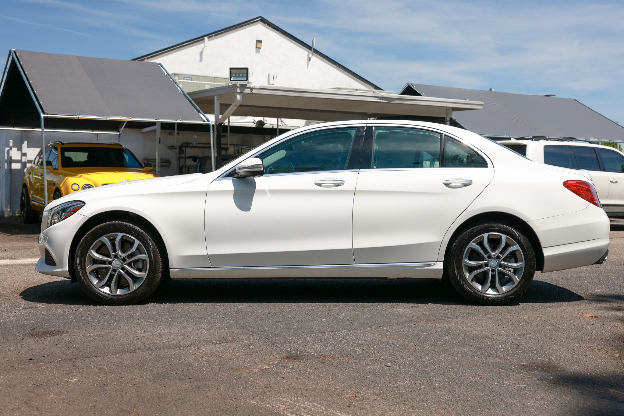 Used 2016 Mercedes-Benz C 300 4MATIC Sedan image 4