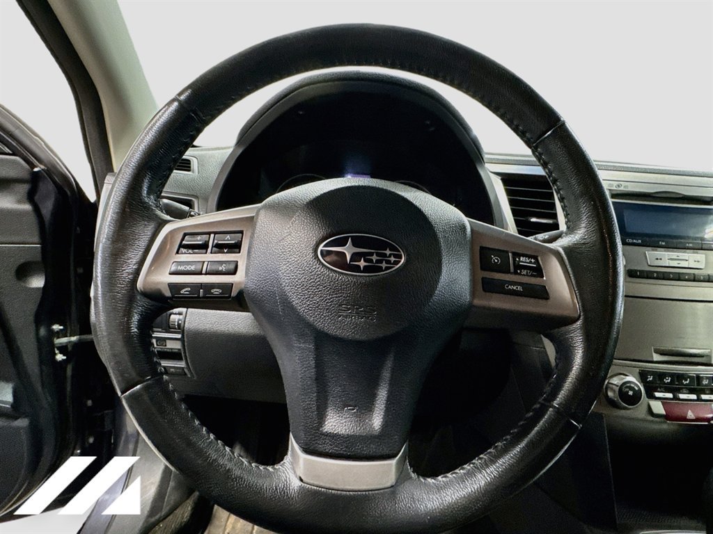 Used 2013 Subaru Outback 2.5i Premium AWD/4WD image 10