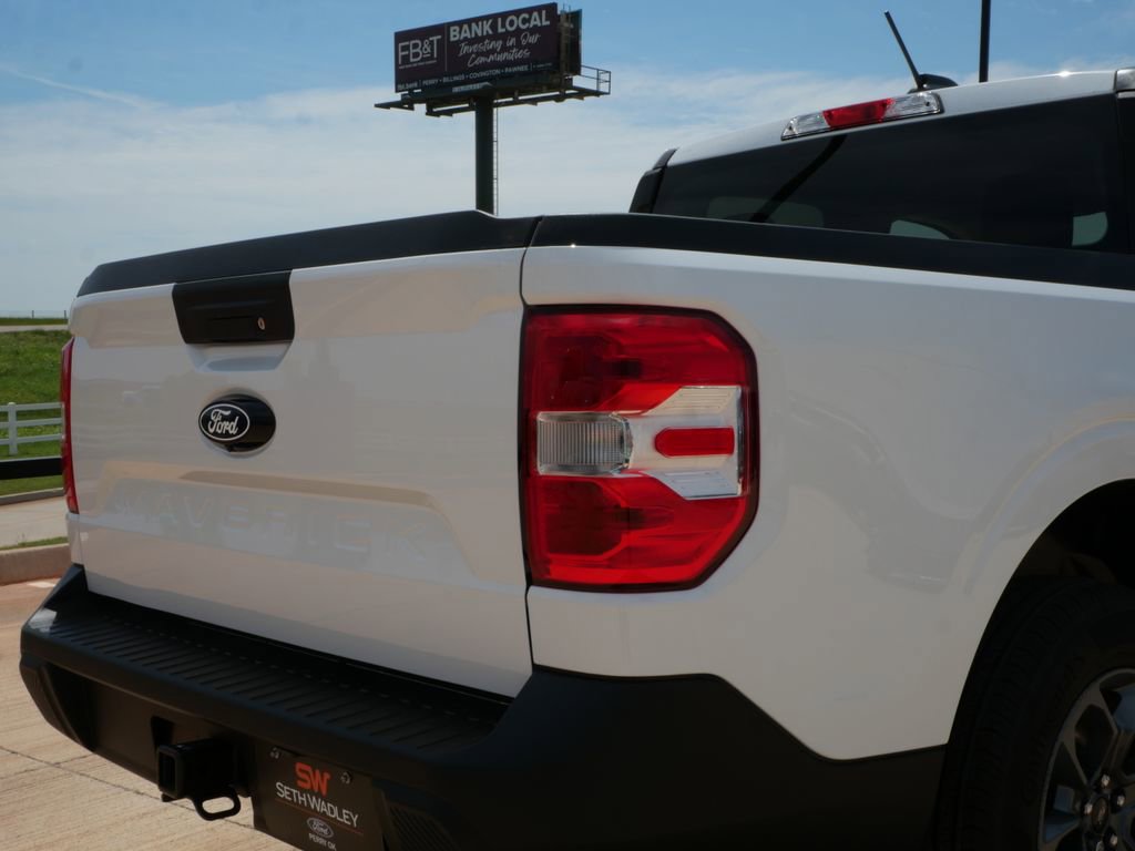 New 2026 Ford Maverick XLT FWD image 9