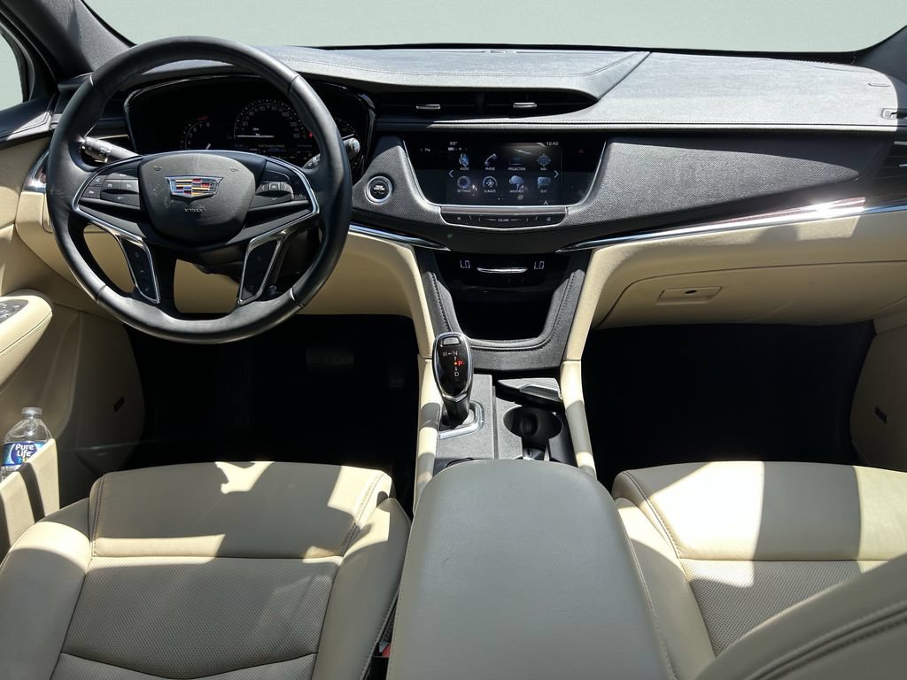 Used 2019 Cadillac XT5 Luxury FWD image 18
