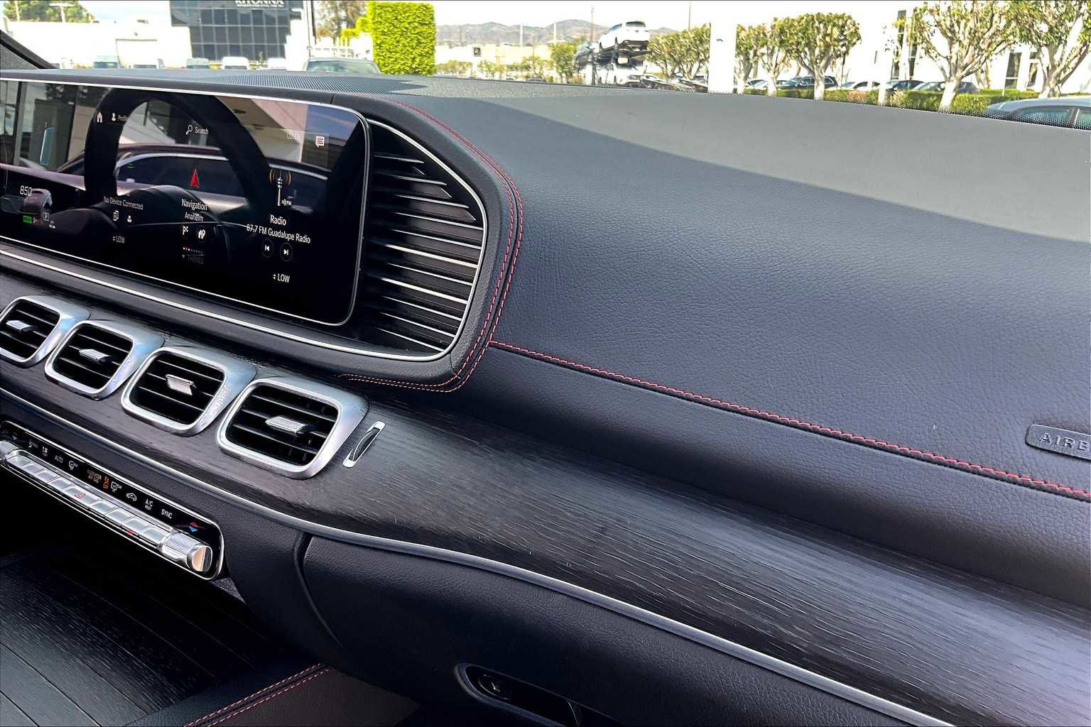 Used 2023 Mercedes-Benz GLE 53 AMG 4MATIC image 18