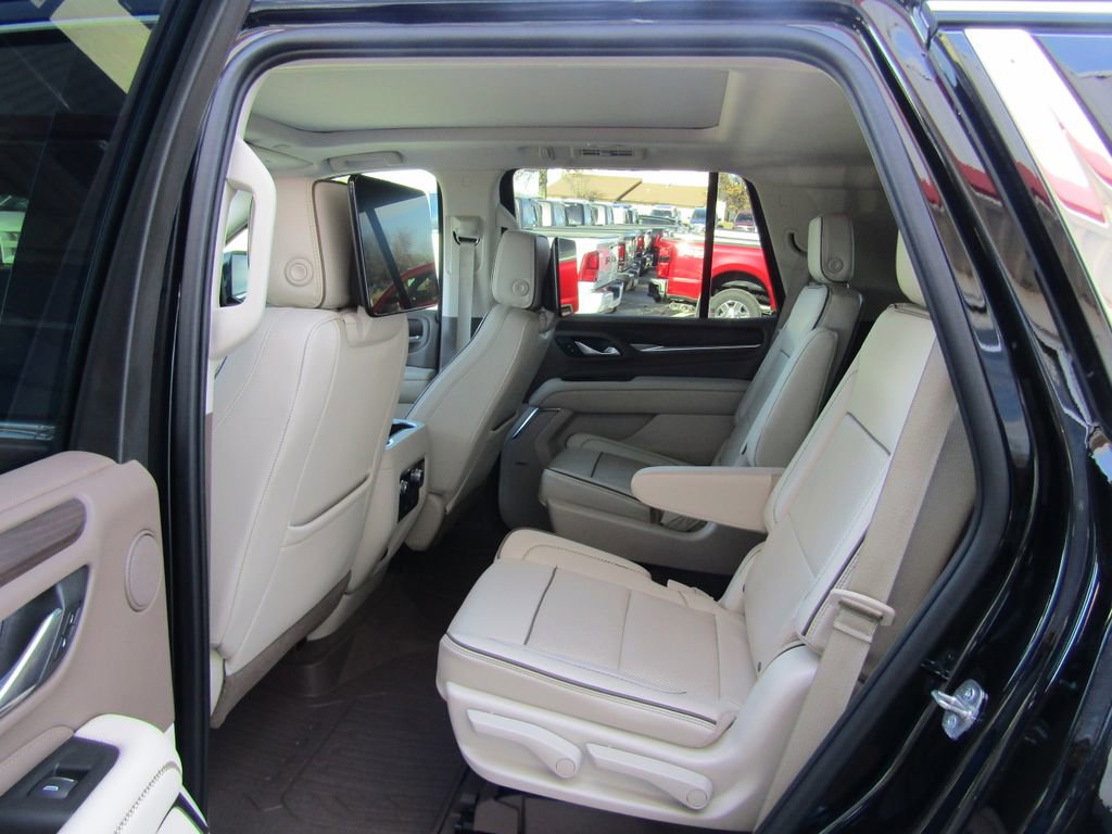 Used 2021 GMC Yukon Denali image 40