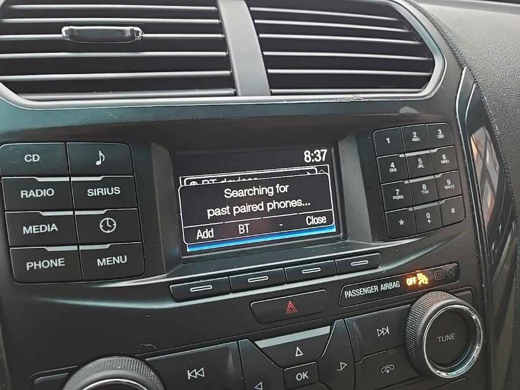 Used 2017 Ford Explorer XLT image 54