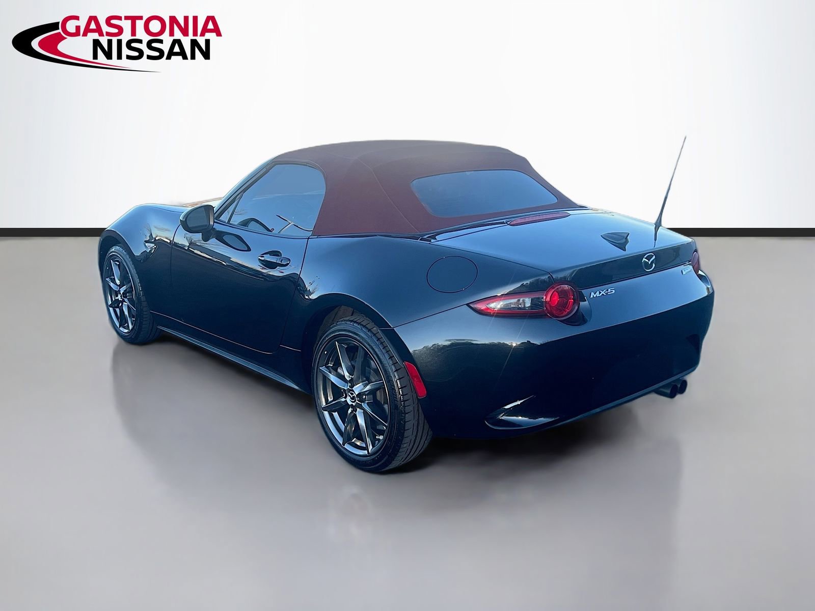 Used 2018 MAZDA MX-5 Miata Grand Touring image 6