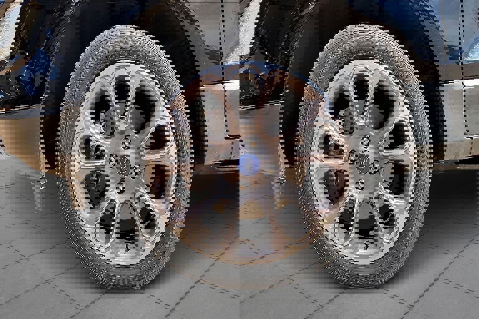 Used 2020 Ford EcoSport Titanium image 12