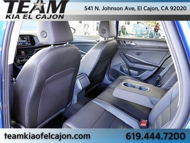Used 2024 Volkswagen Jetta SE FWD image 18