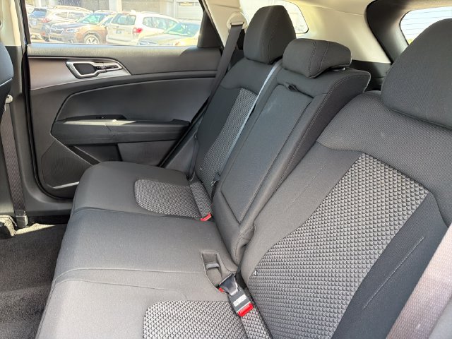 New 2027 Kia Sportage S FWD image 21