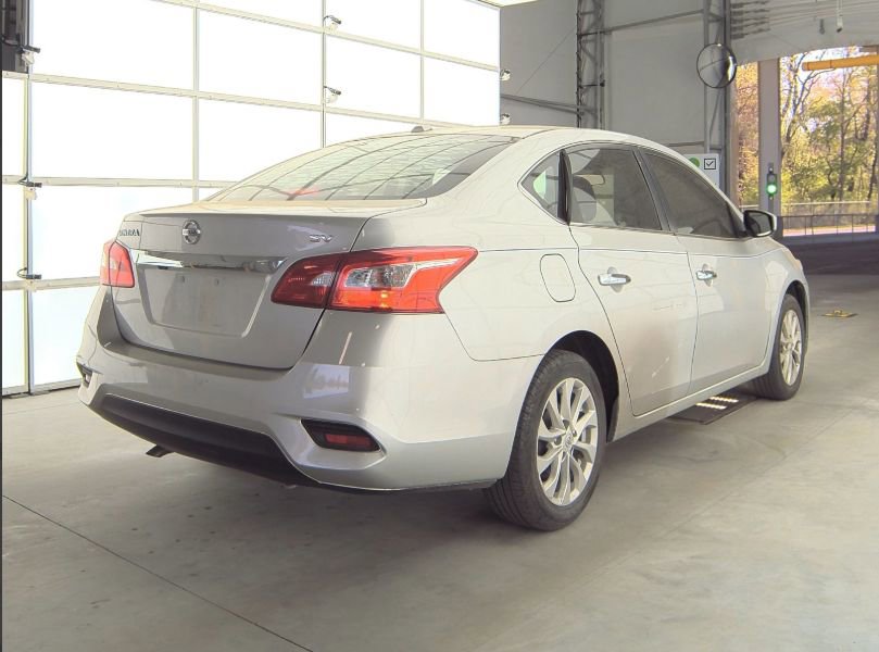 Used 2017 Nissan Sentra SV w/ Style Package image 2