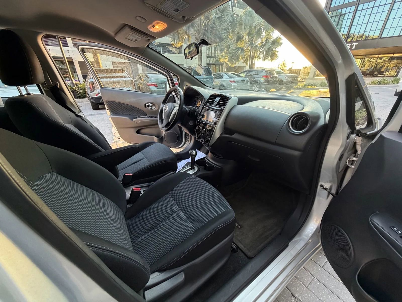 Used 2016 Nissan Versa Note SV image 18