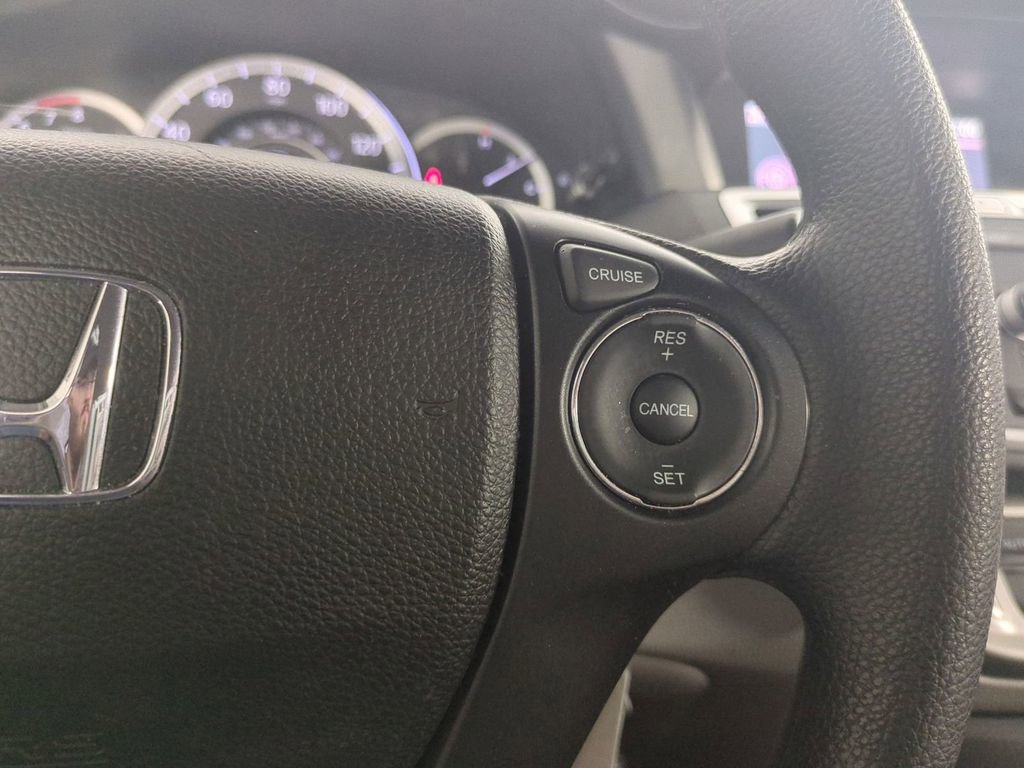 Used 2013 Honda Accord LX image 29