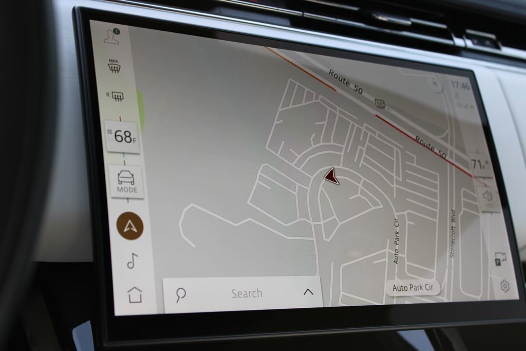 Used 2024 Land Rover Range Rover Sport SE AWD/4WD image 20