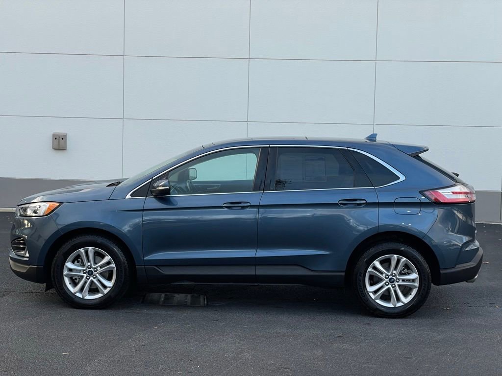Used 2019 Ford Edge SEL w/ Equipment Group 201A image 2