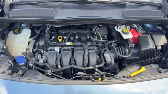Used 2022 Ford Transit Connect XLT FWD image 34