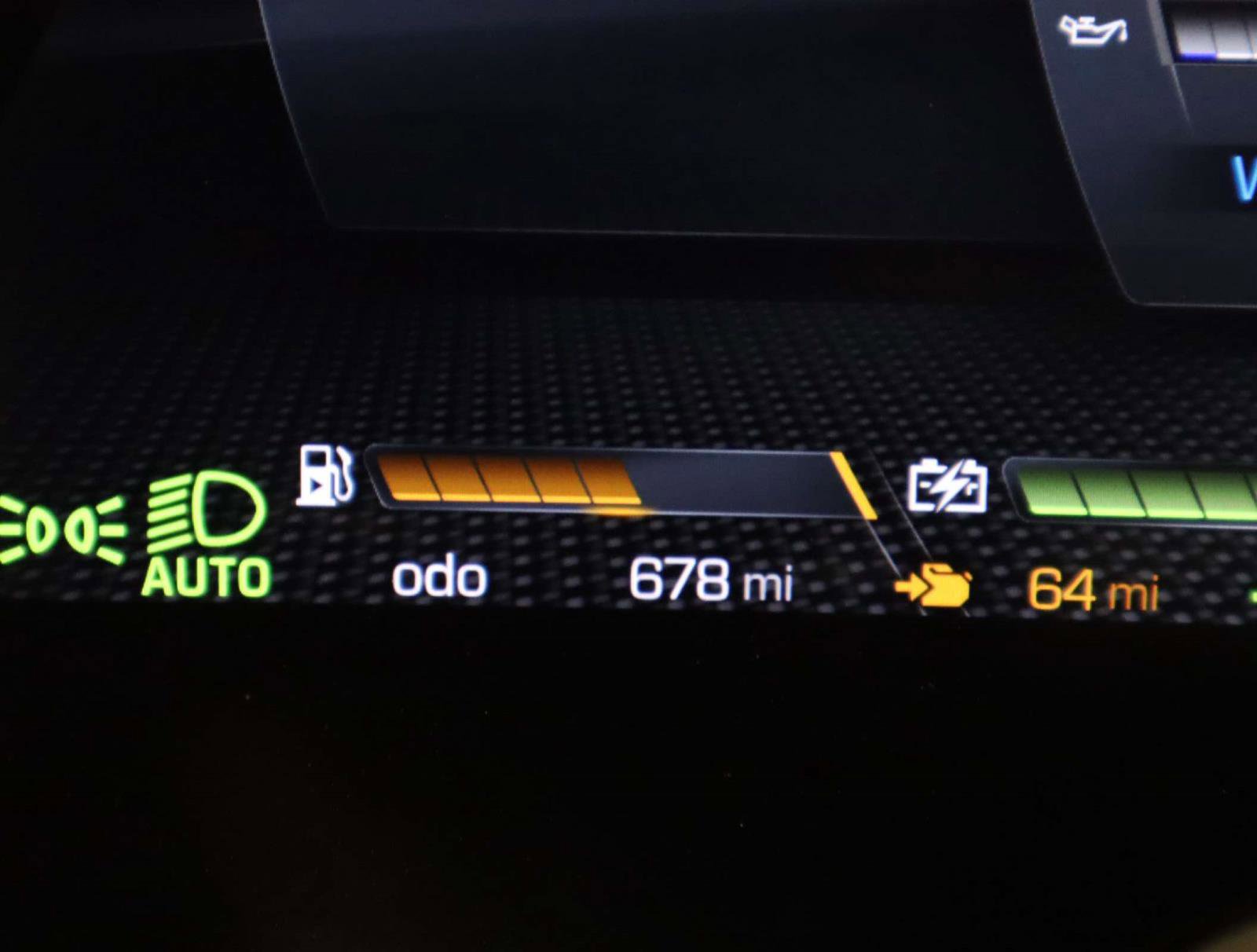 Certified 2025 Ferrari SF90 Spider AWD/4WD image 38