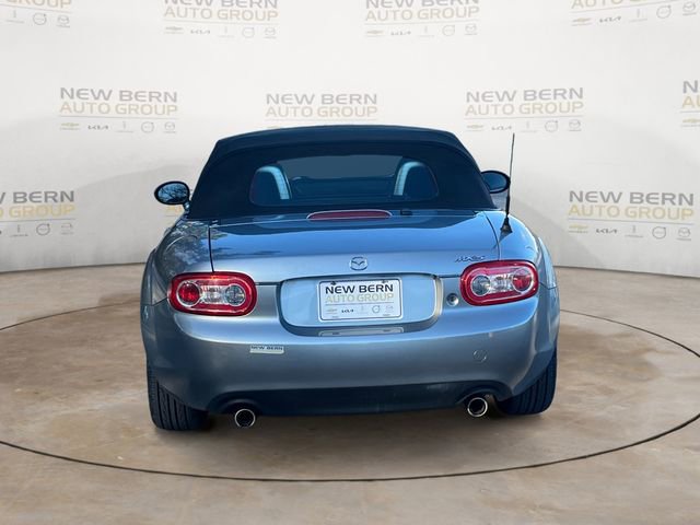 Used 2012 MAZDA MX-5 Miata Touring w/ Suspension Pkg image 4