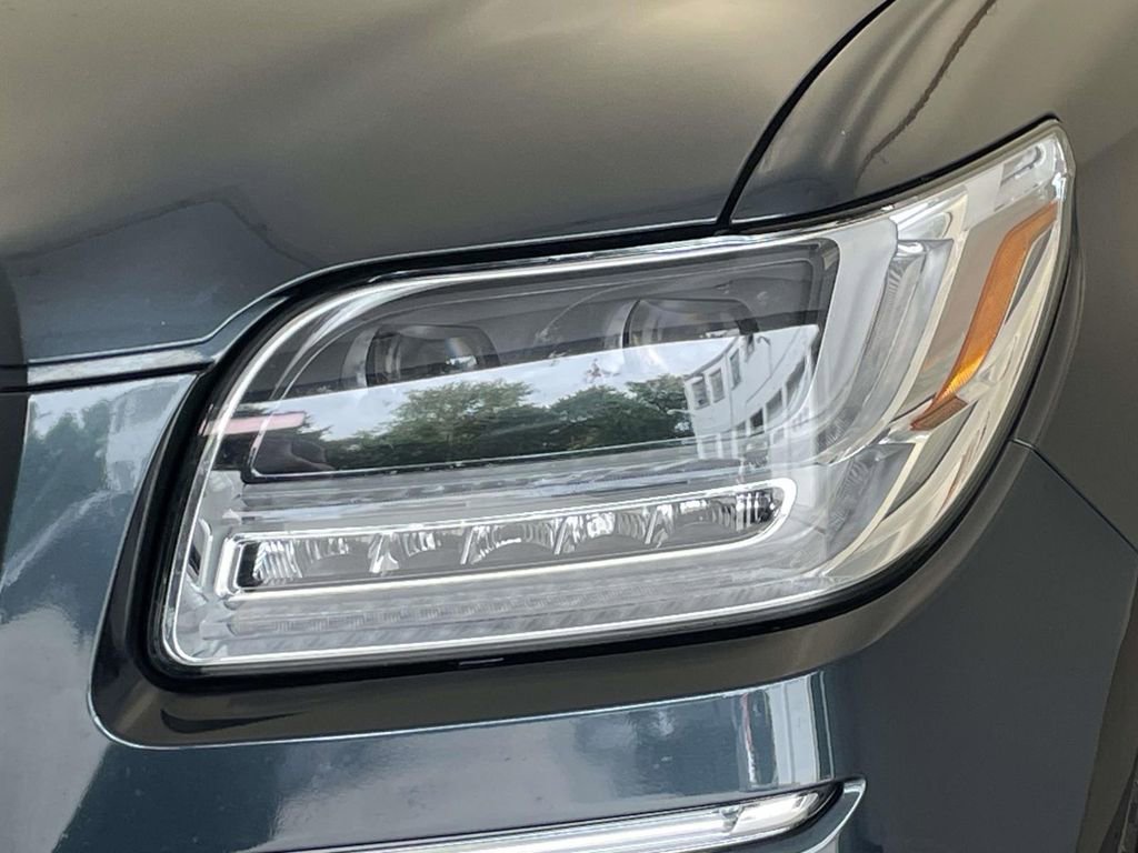 Used 2021 Lincoln Navigator Black Label AWD/4WD image 15