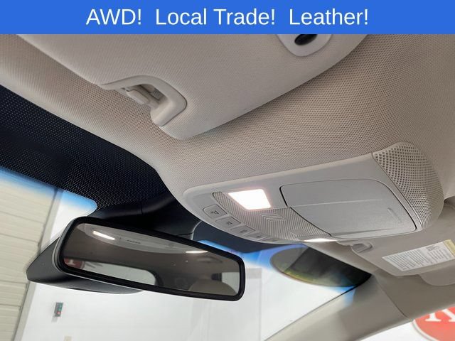 Used 2019 Ford Edge Titanium AWD/4WD image 18