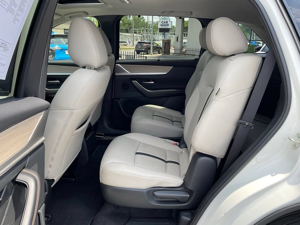 Used 2025 MAZDA CX-90 3.3 Turbo w/ Preferred Package AWD/4WD image 23