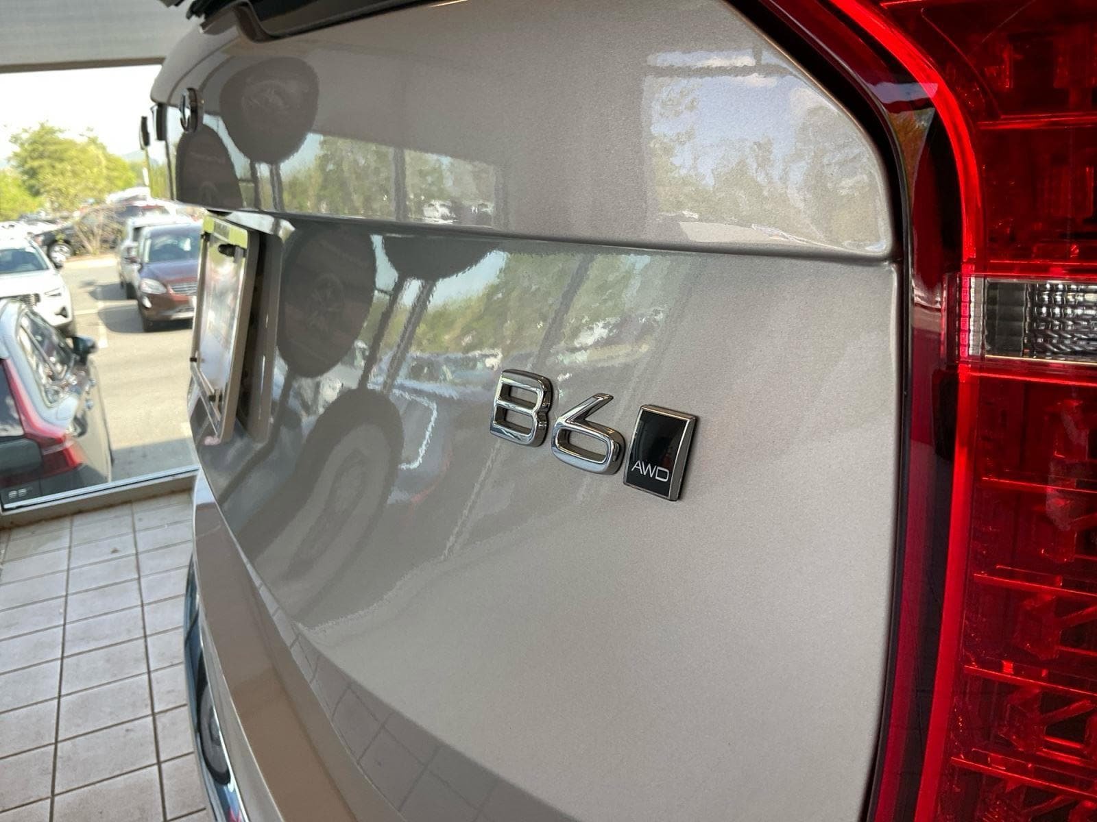 Certified 2023 Volvo XC90 B6 Ultimate AWD/4WD image 17