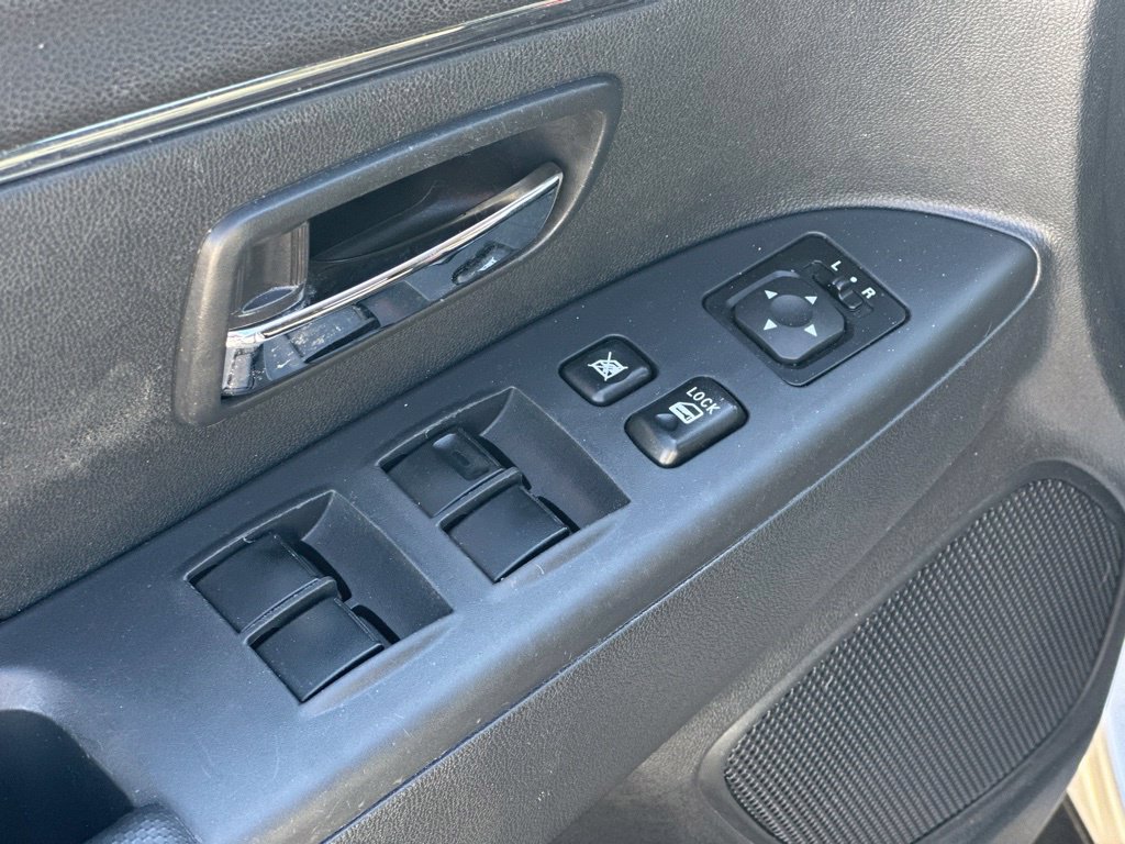 Used 2024 Mitsubishi Outlander Sport LE AWD/4WD image 16