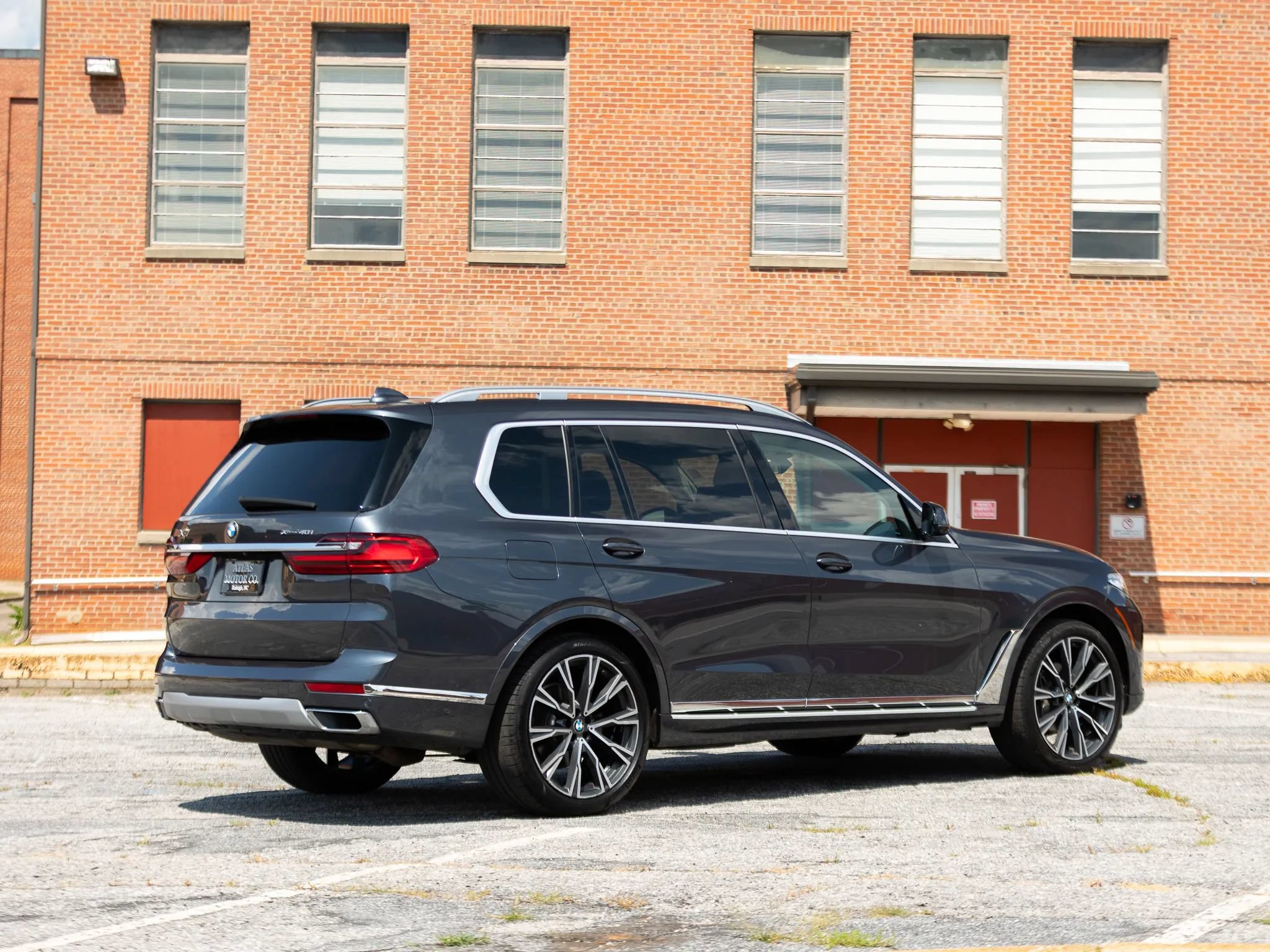 Used 2019 BMW X7 xDrive40i w/ Premium Package AWD/4WD image 8