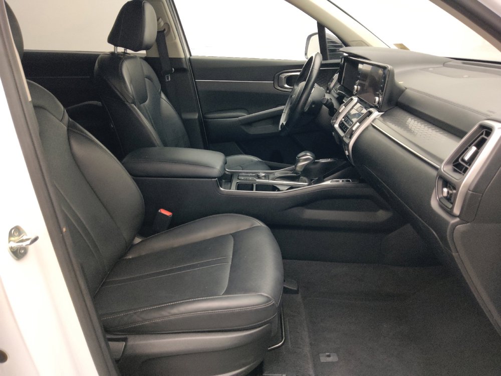 Used 2023 Kia Sorento S w/ Panoramic Sunroof Package FWD image 21