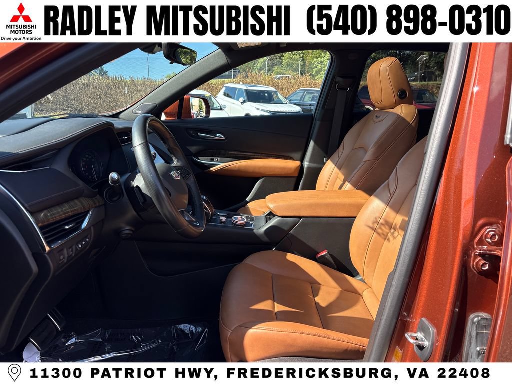 Used 2019 Cadillac XT4 Sport AWD/4WD image 3