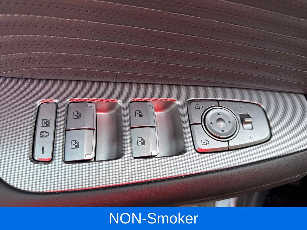 Used 2023 Hyundai Palisade Calligraphy image 13