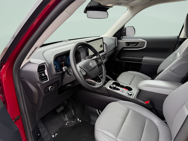 Used 2025 Ford Bronco Sport Badlands AWD/4WD image 4
