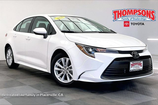 Used 2026 Toyota Corolla LE w/ LE Premium Package FWD image 1