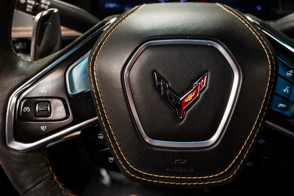 Used 2020 Chevrolet Corvette Stingray Premium Cpe w/ 3LT Preferred Equipment Group image 13