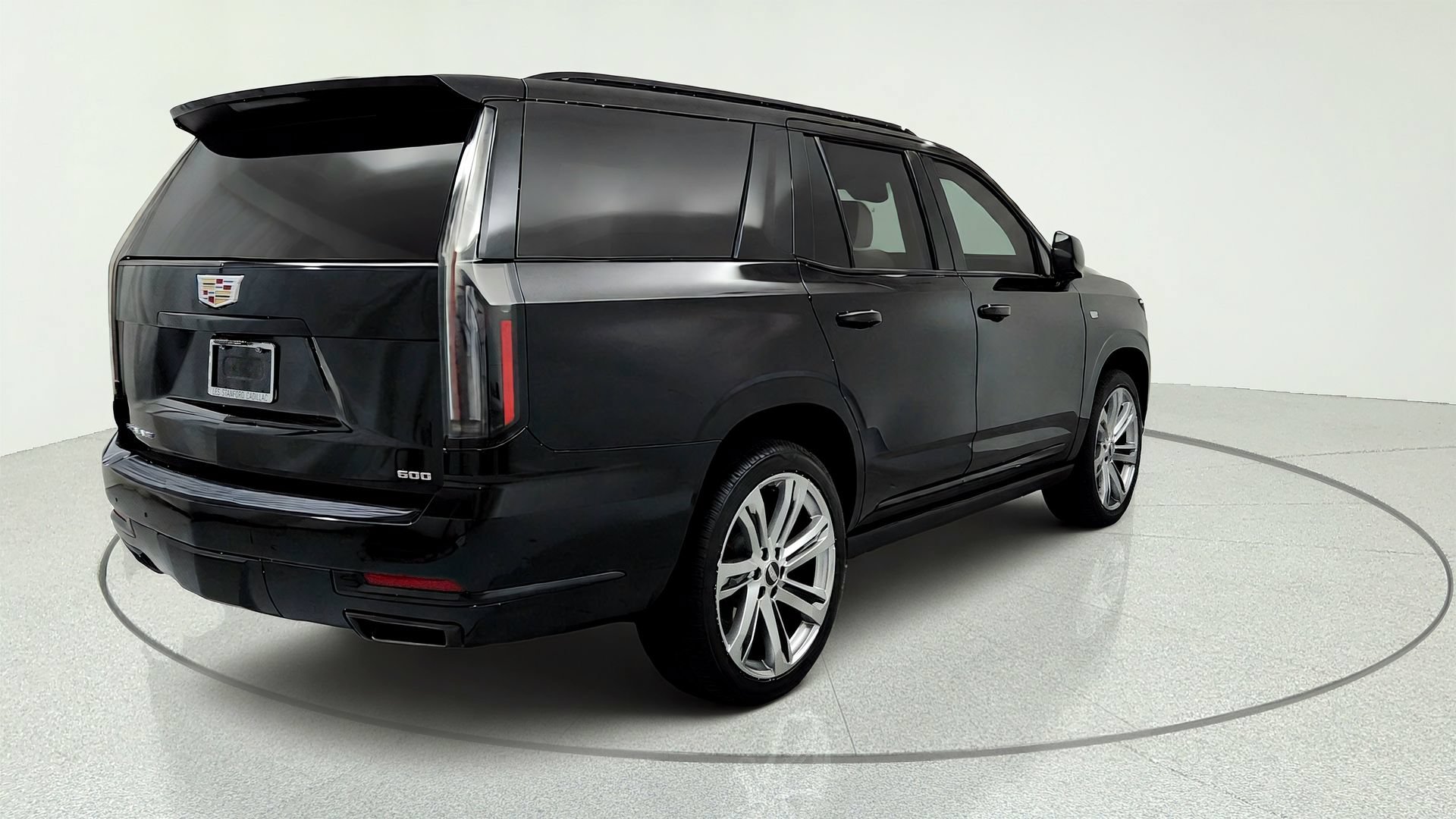 Used 2025 Cadillac Escalade Sport Platinum w/ LPO, Floor Liner Package AWD/4WD image 5